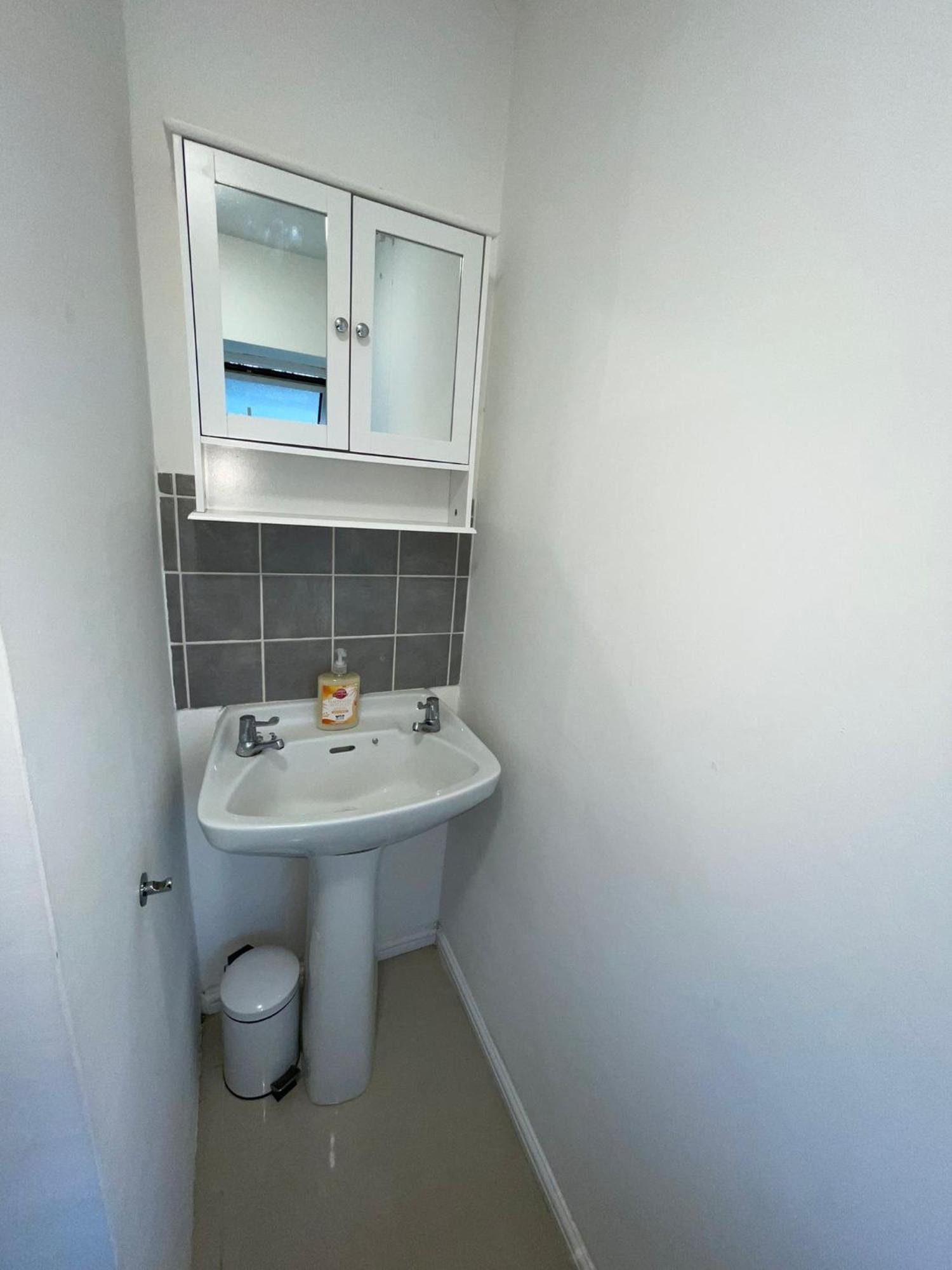 Apartment Stevenage Studios *